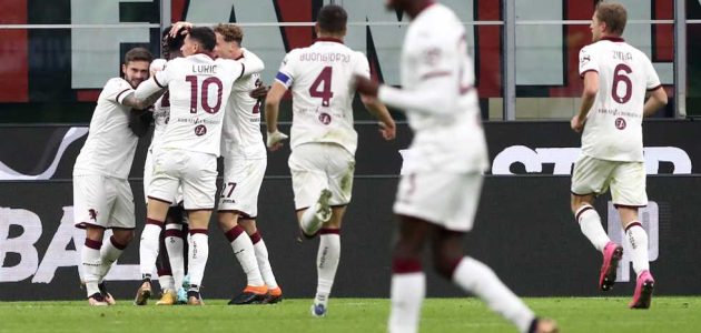 كأس إيطاليا – تورينو يقصي ميلان من ثمن النهائي بـ 10 لاعبين