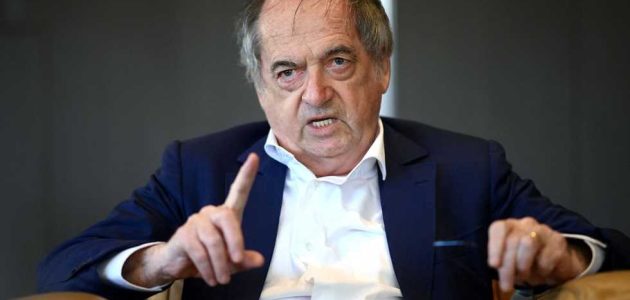 رويترز: رئيس الاتحاد الفرنسي السابق يواجه تهما بالتحرش الأخلاقي والجنسي