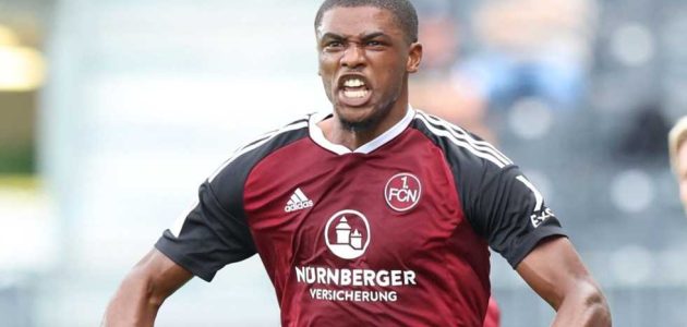 وكيله لـ في الجول: لم يحدث تواصل نهائيا من الأهلي لضم كوادو دواه