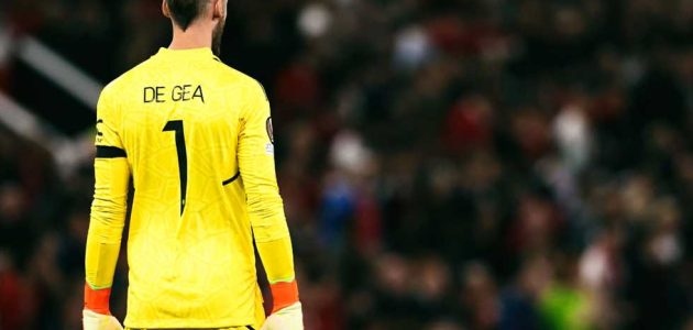 تشكيل مانشستر يونايتد – دي خيا 400 وماجواير أساسي.. وشاو قلب دفاع أمام ليدز