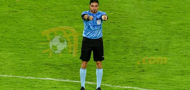 الثالثة لكل فريق.. إبراهيم نور الدين حكما لمباراة الزمالك وسموحة