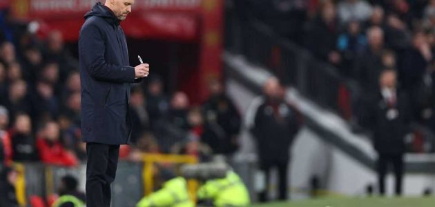 مؤتمر تين هاج: أرى تأثير كرويف على برشلونة وهذه نقاط قوتهم.. ودي يونج لا يصدق